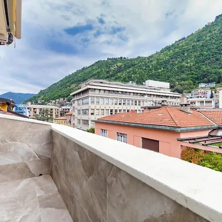 Lago Apartments 아파트